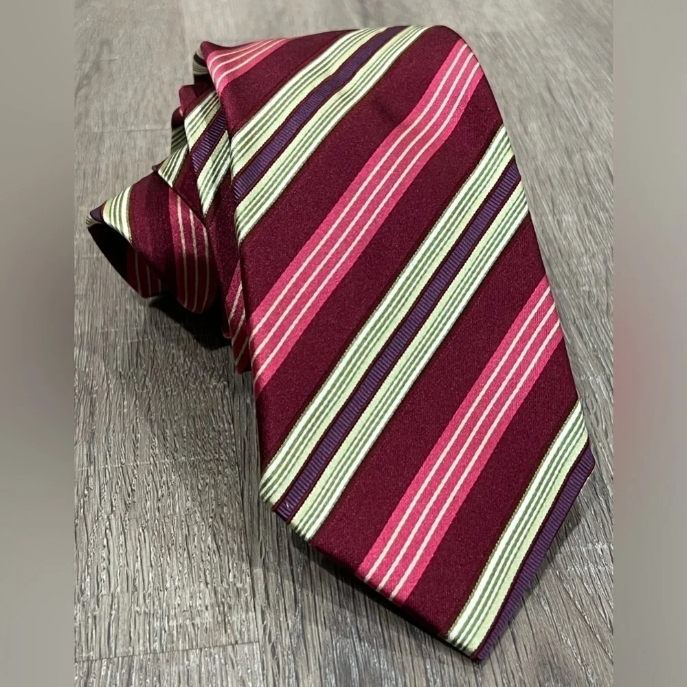 Ermenegildo Zegna Red Power Stripe Made in Italy 100% Silk Designer Tie EUC
